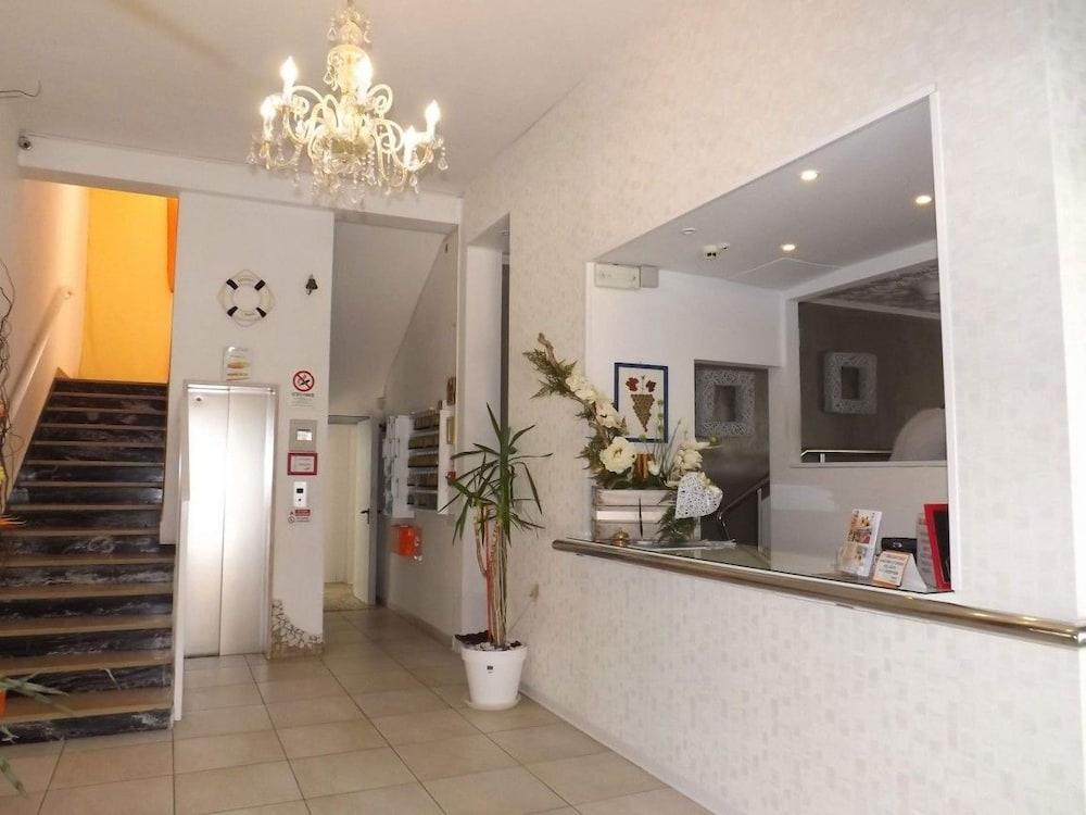Hotel Oceania Bellaria-Igea Marina Esterno foto
