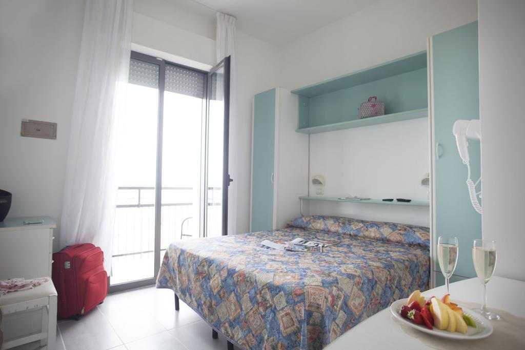 Hotel Oceania Bellaria-Igea Marina Esterno foto