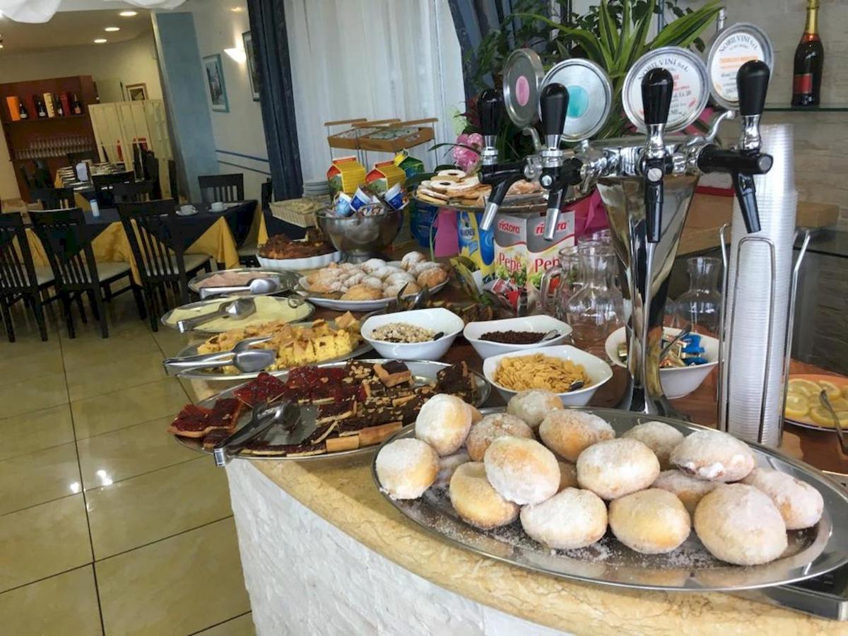 Hotel Oceania Bellaria-Igea Marina Esterno foto